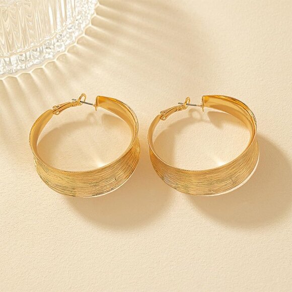 Chunky Gold Wide Band Hoop Earrings for Women, Thick Big Circle Round Statement - Picture 9 of 9